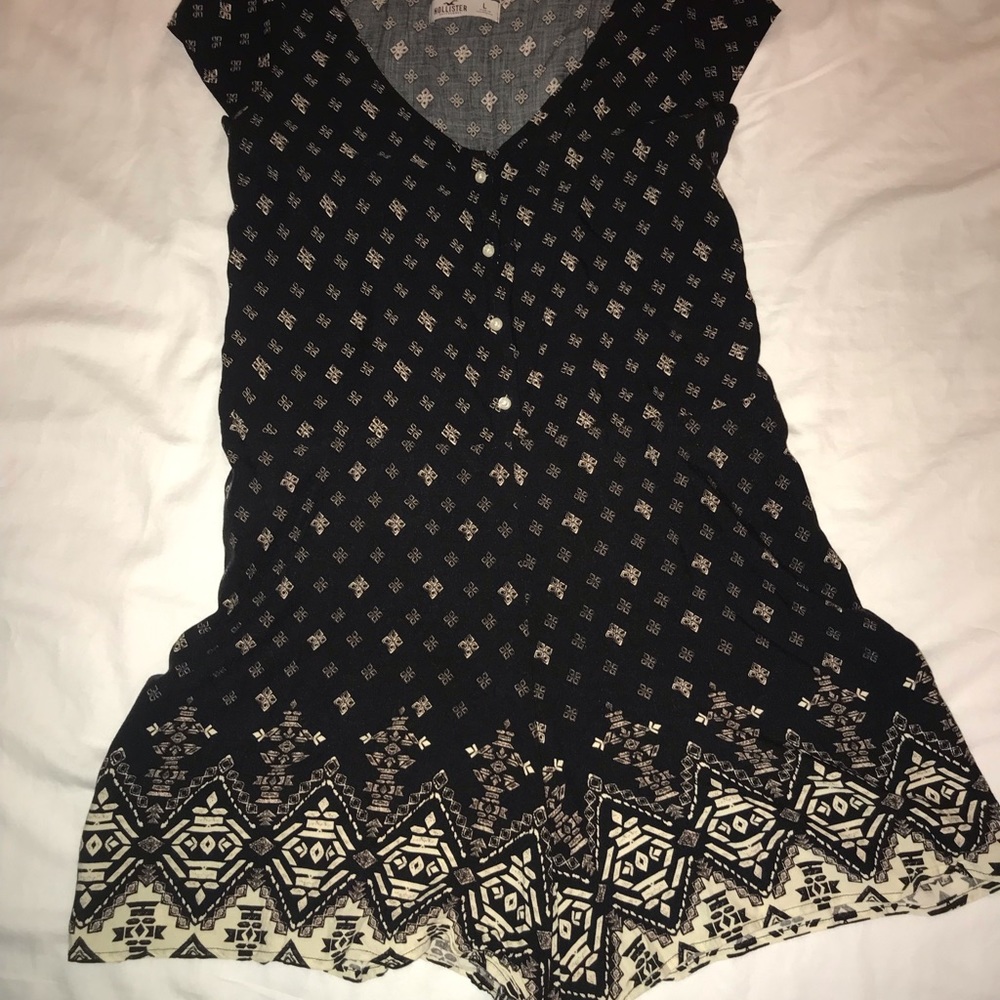 Hollister romper